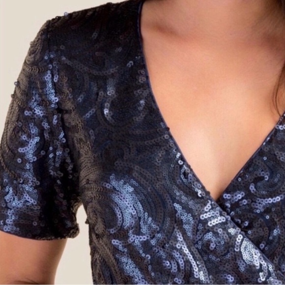 NWT FRANCESCA’S Delaney Sequin Mini Dress Navy Blue Size Medium - Picture 3 of 8
